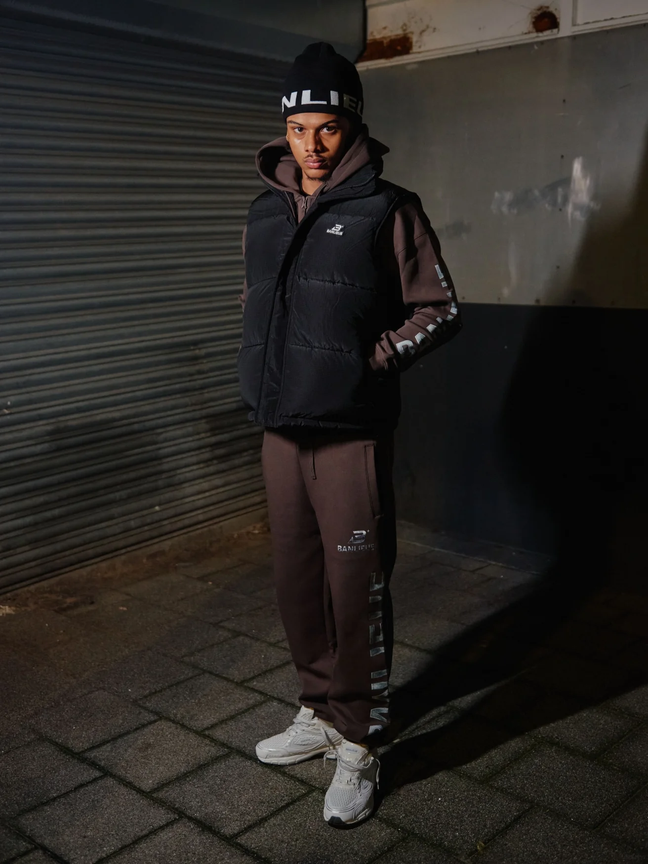 HERITAGE BODYWARMER | BLACK - Image 6