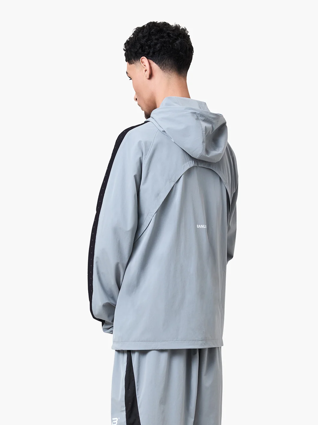 PERFORMANCE HOODED TRACKTOP | GREY | SEEDING - Image 4