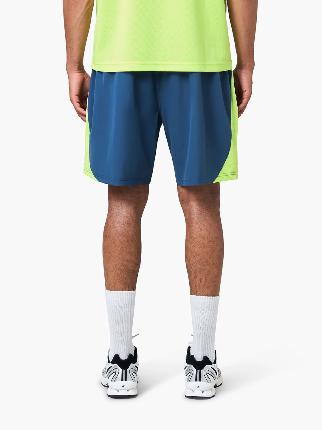 PERFORMANCE SHORTS | SEA MOSS | SEEDING - Image 4