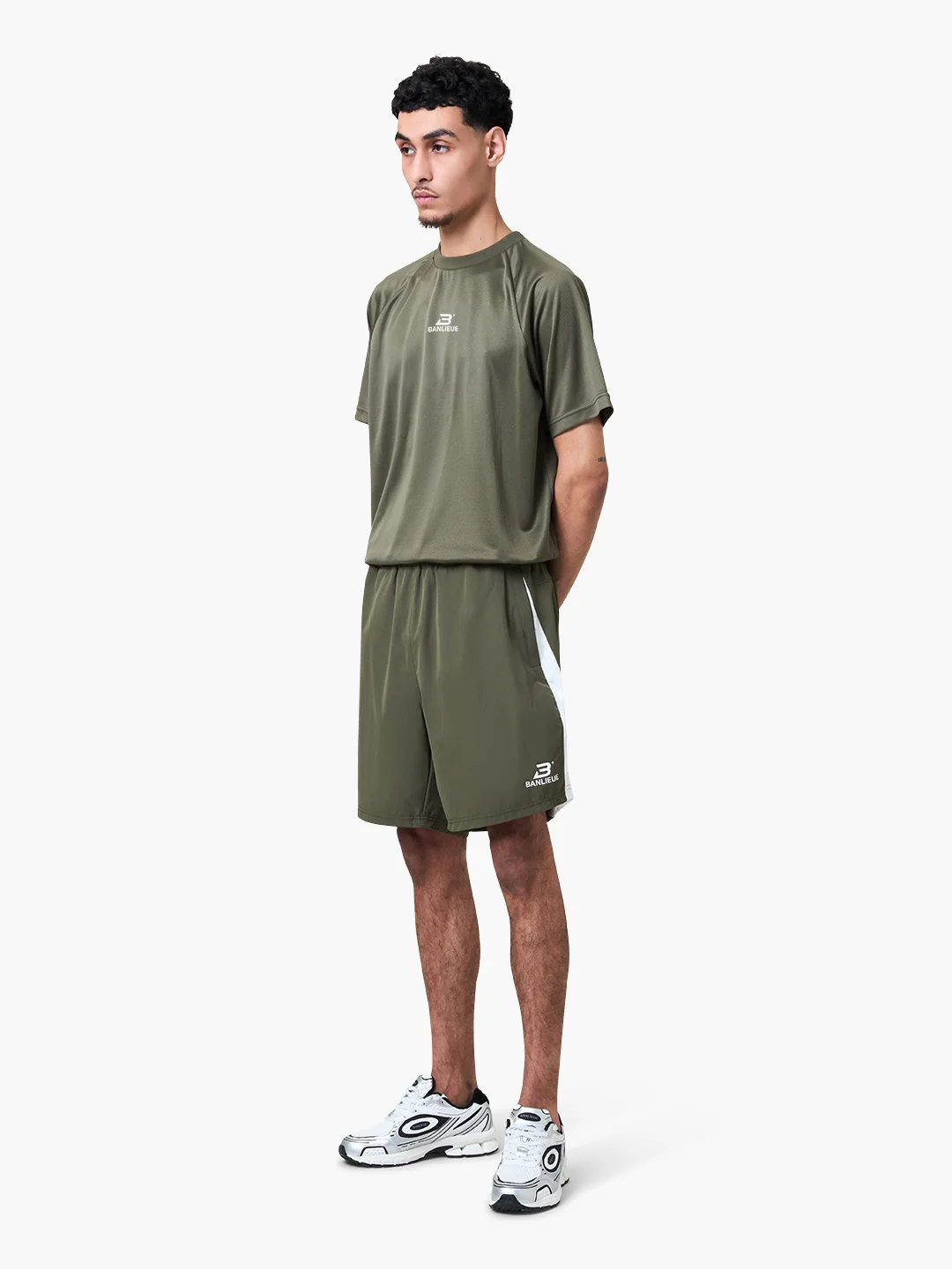 PERFORMANCE T-SHIRT | OLIVE - Image 4